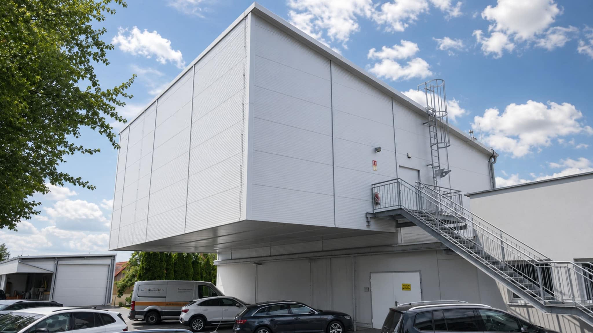 grabner-stahlbau-reifenlagerhalle-trummer